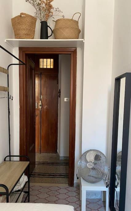 Cosy And Stylish In A Lively Area Of Appartamento