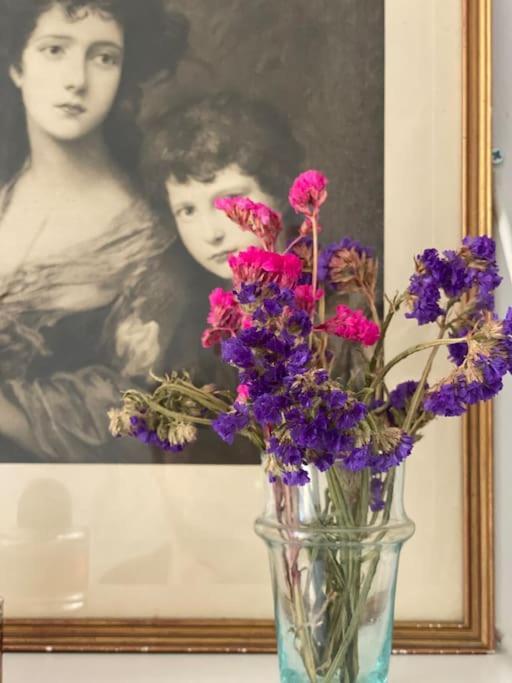 Cosy And Stylish In A Lively Area Of Appartamento