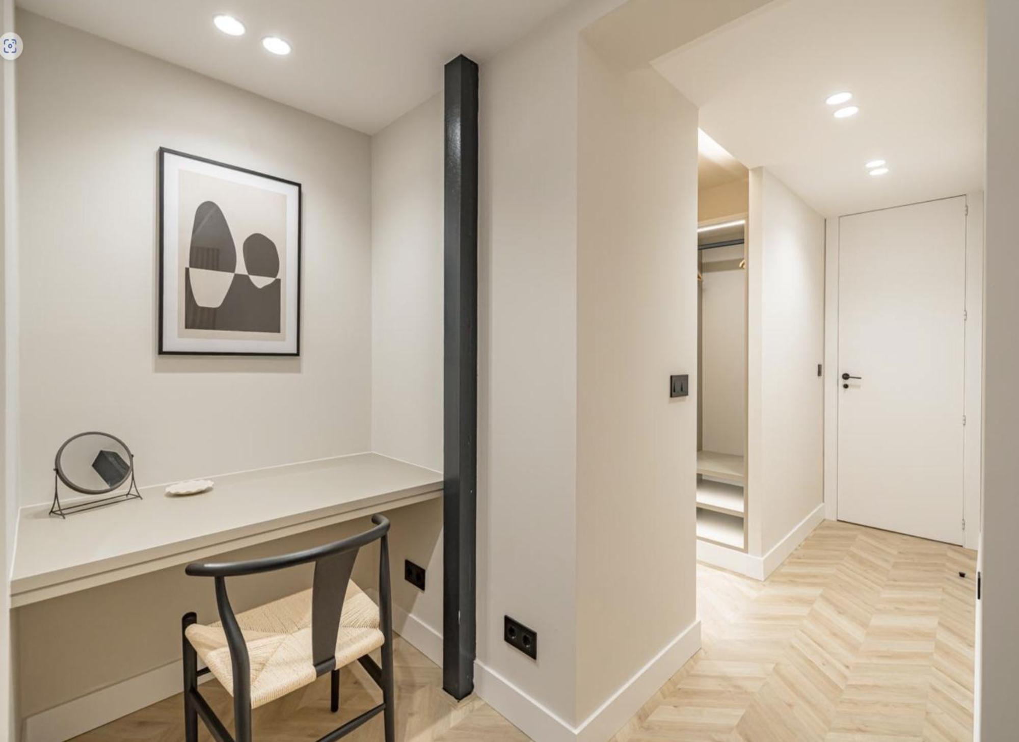 Cosy And Stylish In A Lively Area Of Appartamento